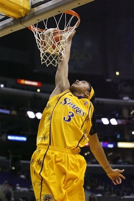 Candace Parker, second woman to dunk 