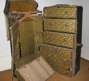 Antique And Vintage Travel Trunks